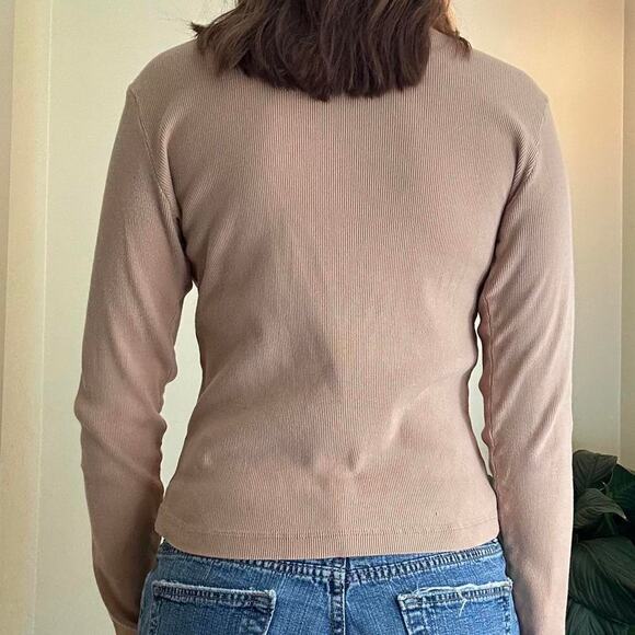 Newport News Tan ribbed cotton long sleeve top size medium - Picture 5 of 6